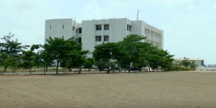 Pacific School of Engineering Surat Building & Infrastructure photo 2